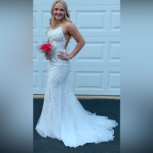 Sherri hill white lace formal dress